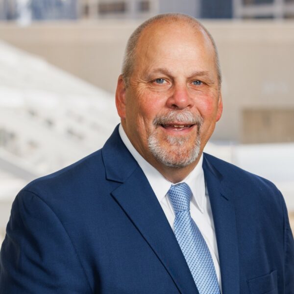 a headshot of David Pinsonneault