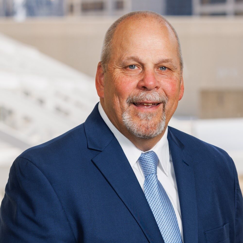 a headshot of David Pinsonneault